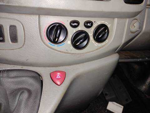 Mando Calefacción A. A. Opel Vivaro F9Q760