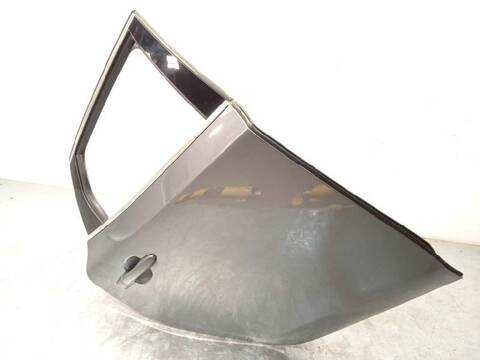 Foto 2ª: Puerta Trasera Derecha Volvo V40 MOMENTUM 150CV 110KW [D4204T9] (2016)