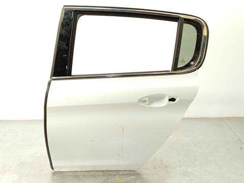 Puerta Trasera Izquierda Peugeot 308 1.2 THP 130 131CV 96KW