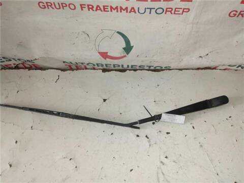 Brazo Limpia Trasero Toyota Corolla 2.0