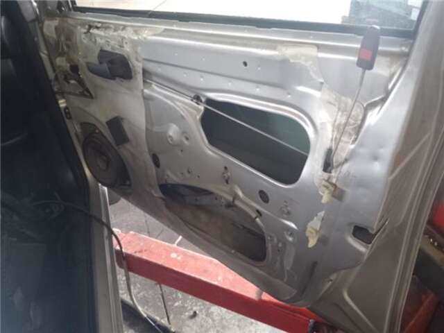 Foto 3ª: Puerta Delantera Derecha Opel Corsa 1.7 D [X 17 D (4EE1)]