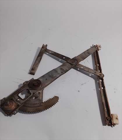 Elevalunas Manual Delantero Derecho Nissan Patrol 2.8 D