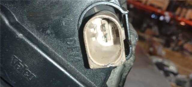 Foto 3ª: Alternador Volkswagen Golf 1.8 GTI [1.8 LTR. - 110 KW 20V TURBO] [AUM]