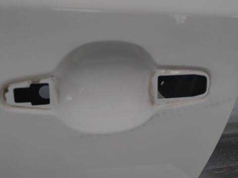 Puerta Trasera Izquierda Mitsubishi L200 181 CV 133KW