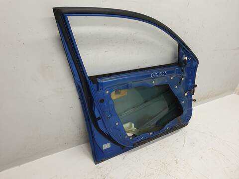 Foto 2ª: Puerta Delantera Izquierda Mazda 3 1.6 CRDT ACTIVE