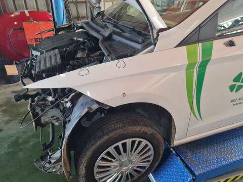 Aleta Delantera Izquierda Seat Ibiza ERENCE 95CV 70KW