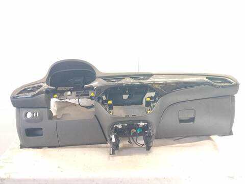 Salpicadero Opel Corsa 1.4 08 68)