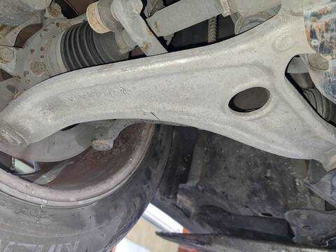 Brazo Suspension Delantero Derecho Hyundai i40 136CV