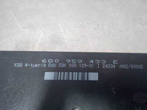 Foto 3ª: Centralita Cierre Centralizado Seat Cordoba STELLA BERLINA 100CV 74KW