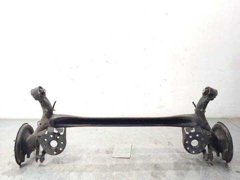 Foto 4ª: Puente Trasero Toyota Yaris ACTIVE 69CV 51KW [1KRFE] (2013)