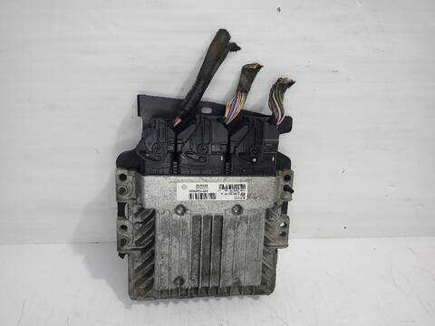 Foto 3ª: Centralita Motor ECU Renault Scenic BOSE EDITION 110CV [K9K836] (2009)