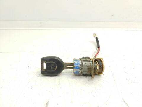 Cerradura Puerta Delantera Derecha Mitsubishi Montero 1.8 CAT 114CV 84KW