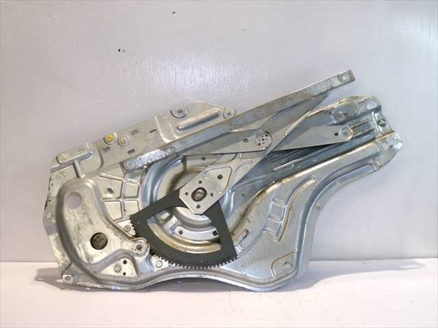 Foto 3ª: Elevalunas Eléctrico Delantero Izquierdo Hyundai Elantra 2.0 CRDI 2000-2003 [D4EA] (2003)