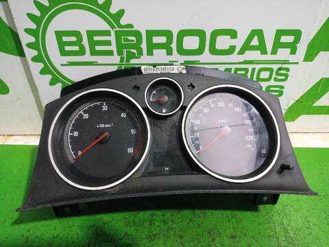 Cuadro de Instrumentos Opel Zafira 1.9 CDTI 120CV