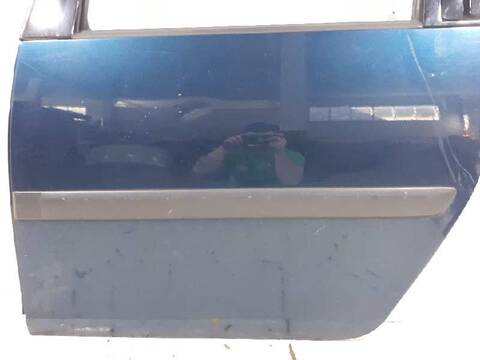 Foto 2ª: Puerta Trasera Izquierda Skoda Roomster AMBITION 86CV 63KW [CBZA] (2012)