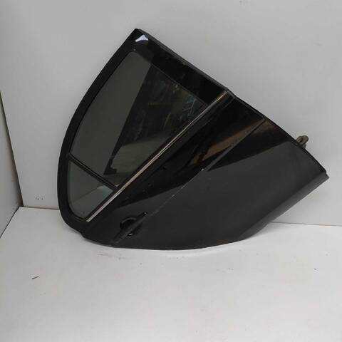 Puerta Trasera Derecha Mitsubishi Lancer 1.8 CY3A CY6A)