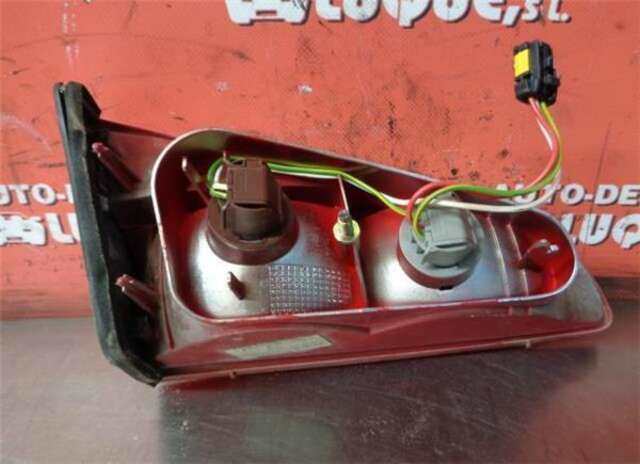 Foto 2ª: Piloto Portón Derecho Peugeot 607 2.0 [RFN (EW10J4)]