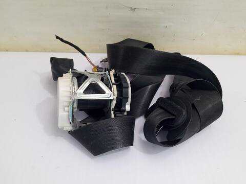 Foto 3ª: Cinturón Delantero Derecho Volkswagen Polo ADVANCE BLUEMOTION 90CV [CUSB] (2014)