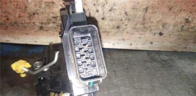 Foto 3ª: Cerradura Puerta Trasera Derecha Ford Ka 1.2 BASIS [1.2 LTR. - 51 KW TI-VCT CAT] [APKE]
