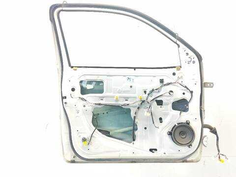 Foto 3ª: Puerta Delantera Izquierda Toyota Hilux 2.4 D GUN112_ GUN122_ GUN135_) (2015)