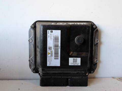 Centralita Motor ECU Opel Astra A17DTR BERLINA