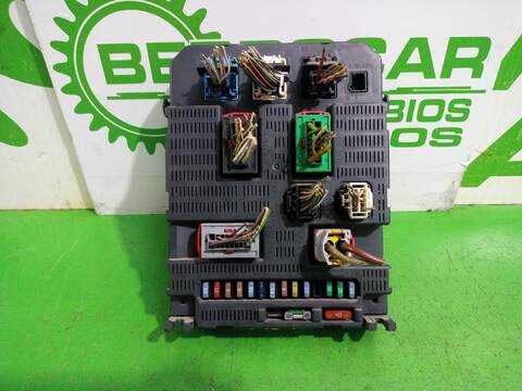 Caja Reles Fusibles Peugeot 508 ACTIVE 150CV