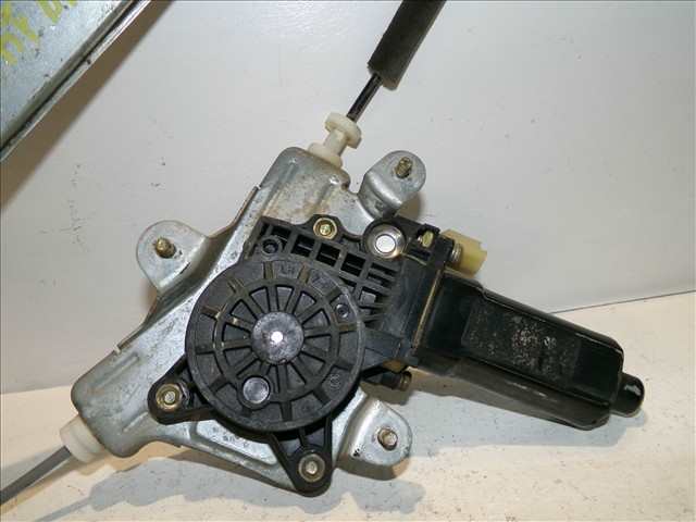 Foto 2ª: Elevalunas Eléctrico Trasero Izquierdo Hyundai Accent 1.5 CRDI 2002-2006 [D3EA] (2002)