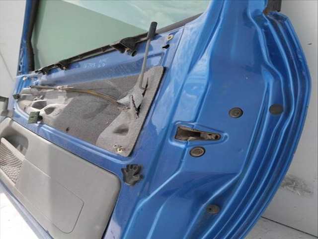 Foto 3ª: Puerta Delantera Derecha Seat Arosa SELECT 50CV 37KW [AER] (1998)