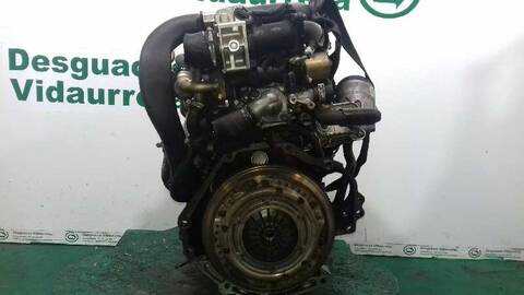 Foto 3ª: Despiece Motor Opel Astra 1.7 16V CDTI CAT Z 17 DTL - LRB) BERLINA 80CV 59KW [Z17DTL] (2004)