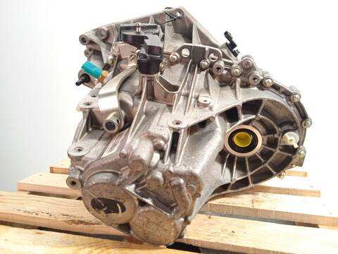 Foto 3ª: Caja Cambios Renault Clio 1.3 TCE 140 B7N0) 140CV 103KW (2021)