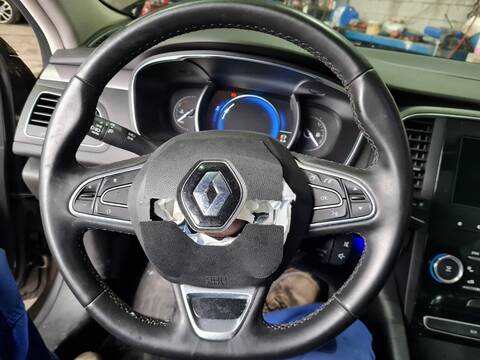 Foto 4ª: Volante Renault Talisman LIFE 131CV 96KW [R9M E4] (2017)