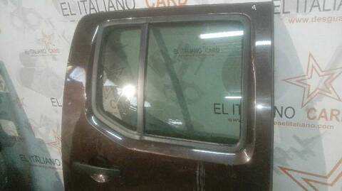 Foto 3ª: Puerta Trasera Derecha Nissan Pathfinder 174CV 128KW