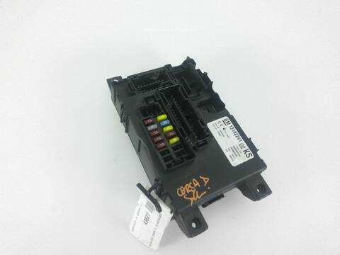 Caja Reles Fusibles Opel Corsa VERSION INDEFINIDA