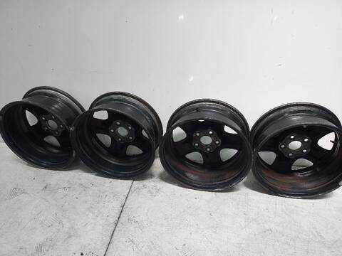 Foto 3ª: Juego LLantas Toyota Rav4 2.0 LUNA 4X4 2003 ) 150CV [1AZFE] (2000)