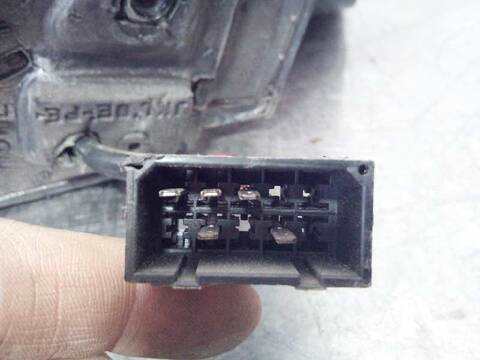 Foto 4ª: Retrovisor Derecho Audi A6 2.5 TDI BERLINA 150CV 110KW (1997)