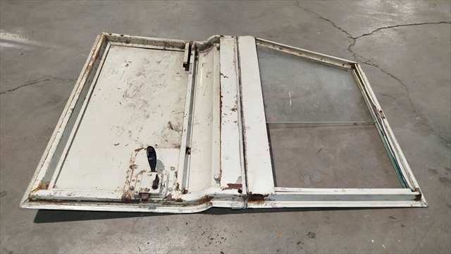 Foto 4ª: Puerta Delantera Derecha Land Rover Santana 2.5 D 88 3P PICK UP. [ROVER] (1977)