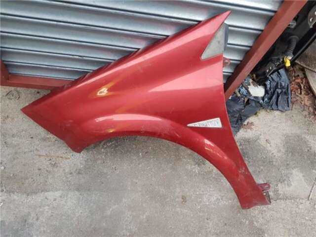 Aleta Delantera Izquierda Renault Megane II BERLINA 3P (10.2002-_)