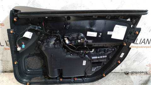 Foto 3ª: Tapizados Cartoneras Mercedes Clase A 140 A 200 177.087) 163CV 120KW (2018)