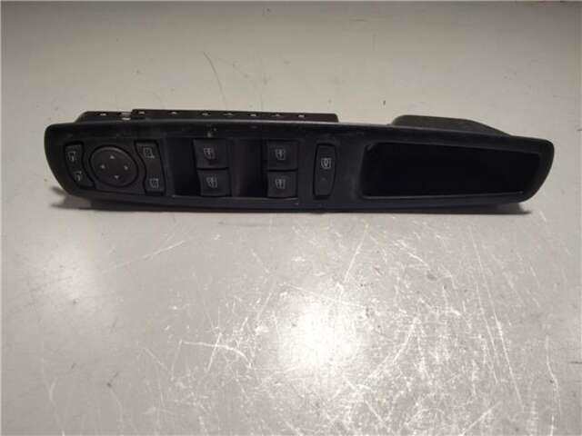 Botonera Elevalunas Renault Megane III BERLINA 5P (2008-_)