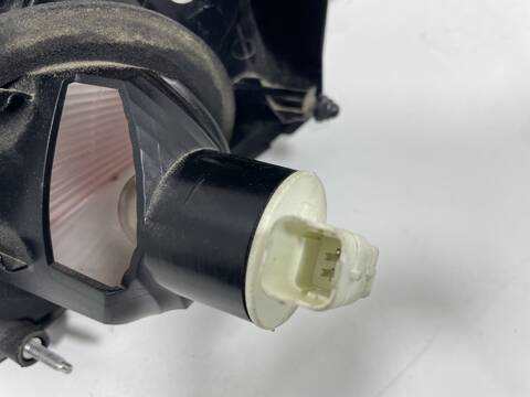 Foto 3ª: Piloto Portón Derecho Nissan Qashqai K9K (2013)