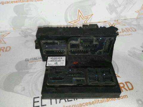 Foto 2ª: Caja Reles Fusibles Mercedes Clase E 180 BERLINA 224CV 165KW (2002)