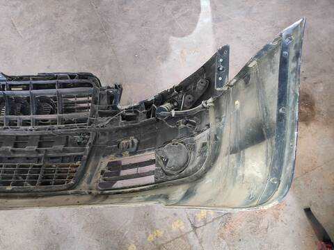 Foto 2ª: Paragolpes Delantero Audi A6 VERSION INDEFINIDA (2006)