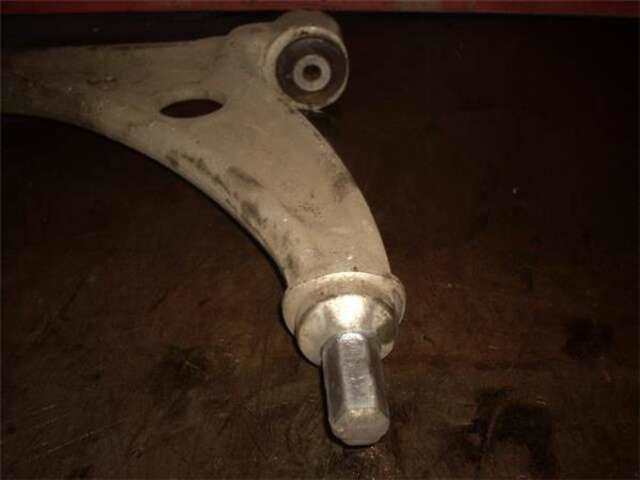 Foto 3ª: Brazo Suspension Delantero Izquierdo Volkswagen Passat 2.0 TDI (140CV) [BKP]