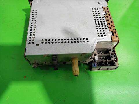 Foto 2ª: Sistema Audio Radio CD Renault Scenic 1.5 DCI DIESEL 106CV [D/ K9K P7] (2003)