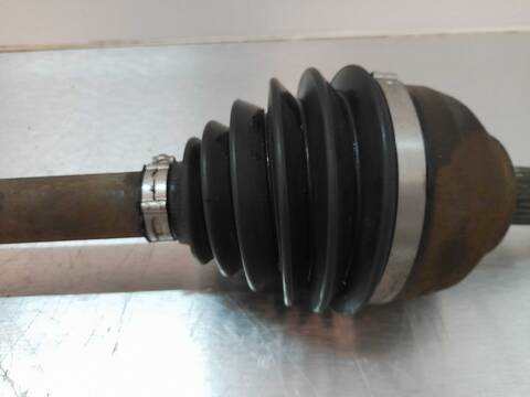 Foto 3ª: Transmision Delantera Derecha Citroen C5 BUSINESS BERLINA 109CV 80KW [9HZ] (2010)