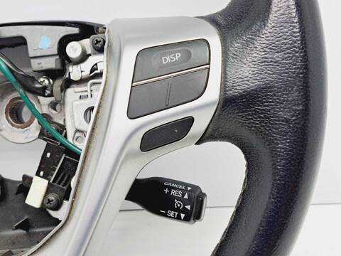 Foto 4ª: Volante Toyota Avensis 2.0 D-4D CAT 124CV 91KW [1AD] (2014)