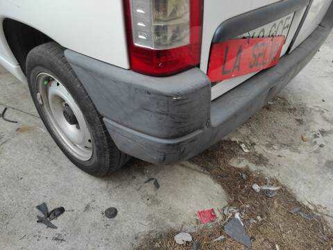 Foto 3ª: Paragolpes Trasero Peugeot Partner 9HW (2008)