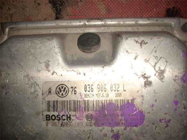 Centralita Motor ECU Volkswagen Golf 