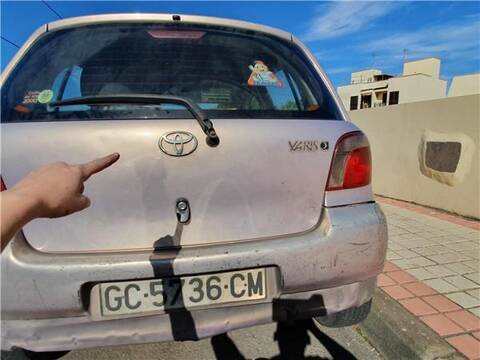 Foto 2ª: Brazo Suspension Delantero Izquierdo Toyota Yaris 1.3 LINEA LUNA [1.3 LTR. 63KW 16V CAT] [2NZ-FE]