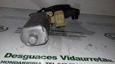 Foto 2ª: Elevalunas Eléctrico Trasero Izquierdo Mercedes Clase C 160 1.8 CAT BERLINA 143CV 105KW [271946] (2003)